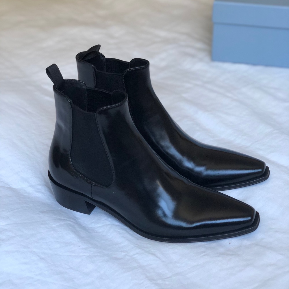 Prada Black Leather Square Toe Chelsea Boots New - Picture 9 of 10